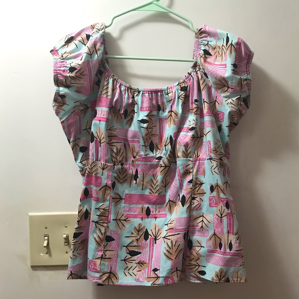 Pinup Girl Peasant Top in Mint Tiki 🍹🗿🏝